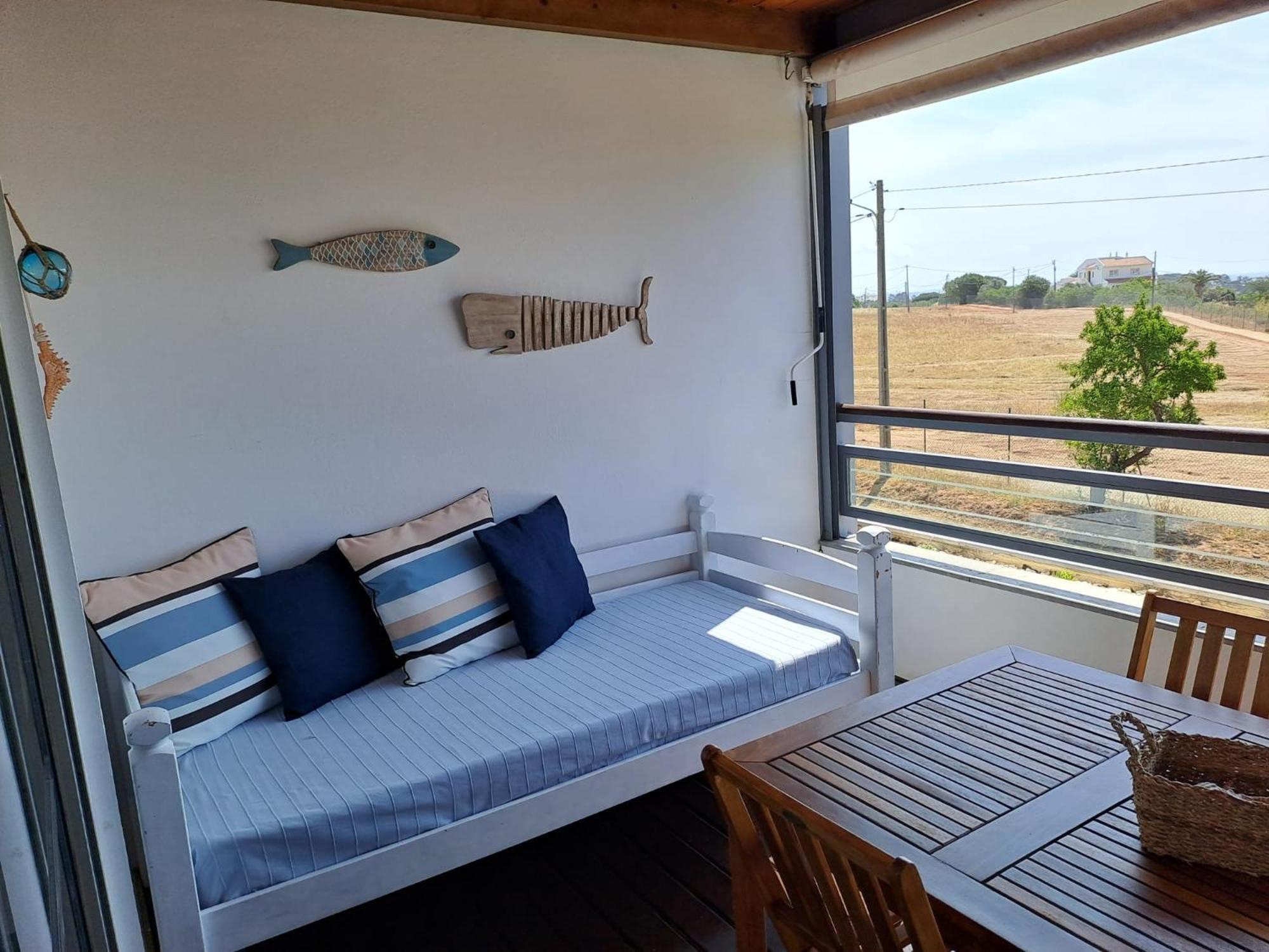 Sea View Apartment Near Meia Praia Beach In Lagos! Pokój zdjęcie